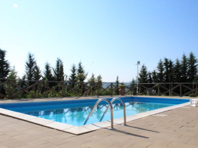 villa con piscina vacanze